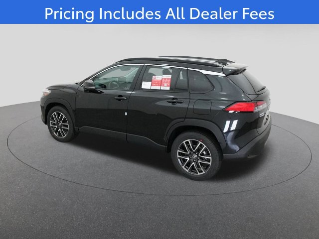 New 2026 Toyota Corolla Cross XLE w/ Convenience Package FWD image 4