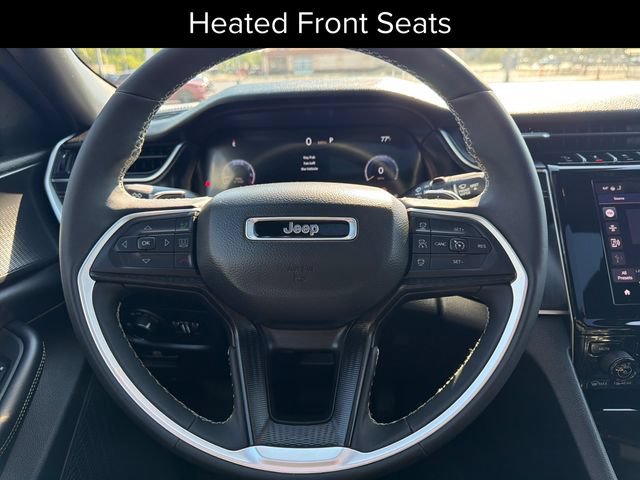 Used 2025 Jeep Grand Cherokee Laredo X w/ Luxury Tech Group I AWD/4WD image 17
