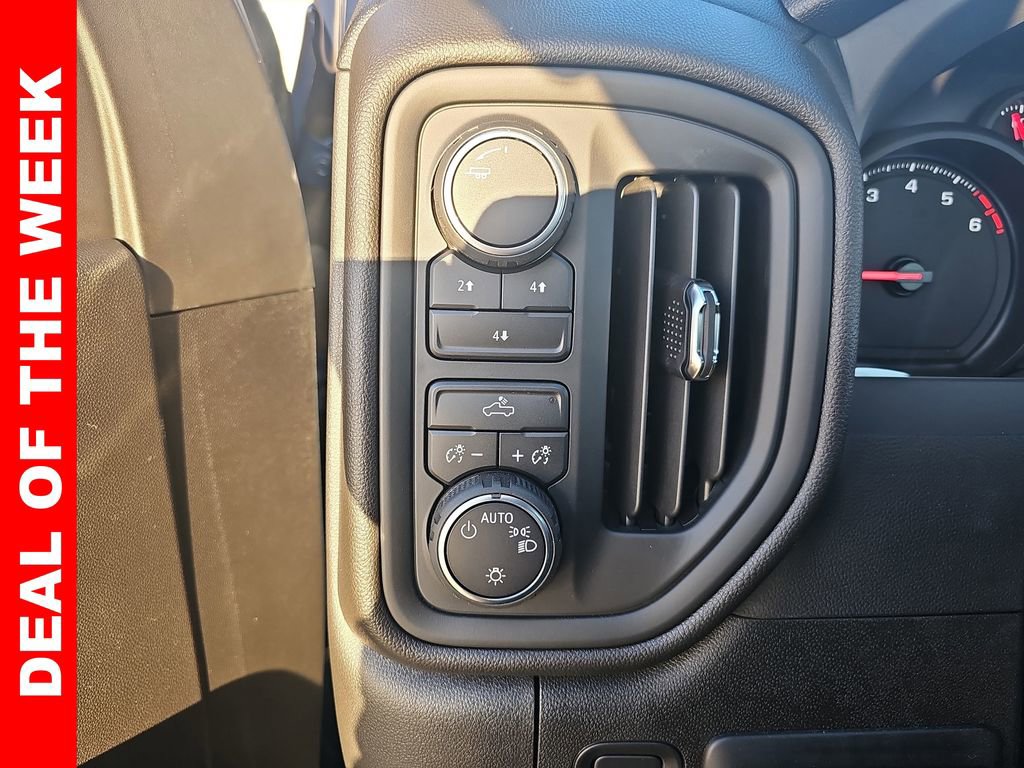 New 2025 Chevrolet Silverado 3500 W/T image 25