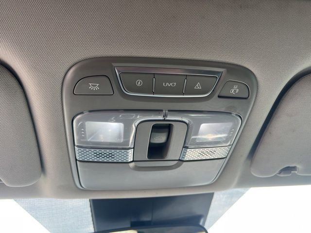 Used 2022 Kia Telluride S AWD/4WD image 28