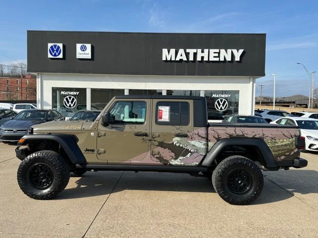 Used 2020 Jeep Gladiator Sport w/ Quick Order Package 24S AWD/4WD image 2