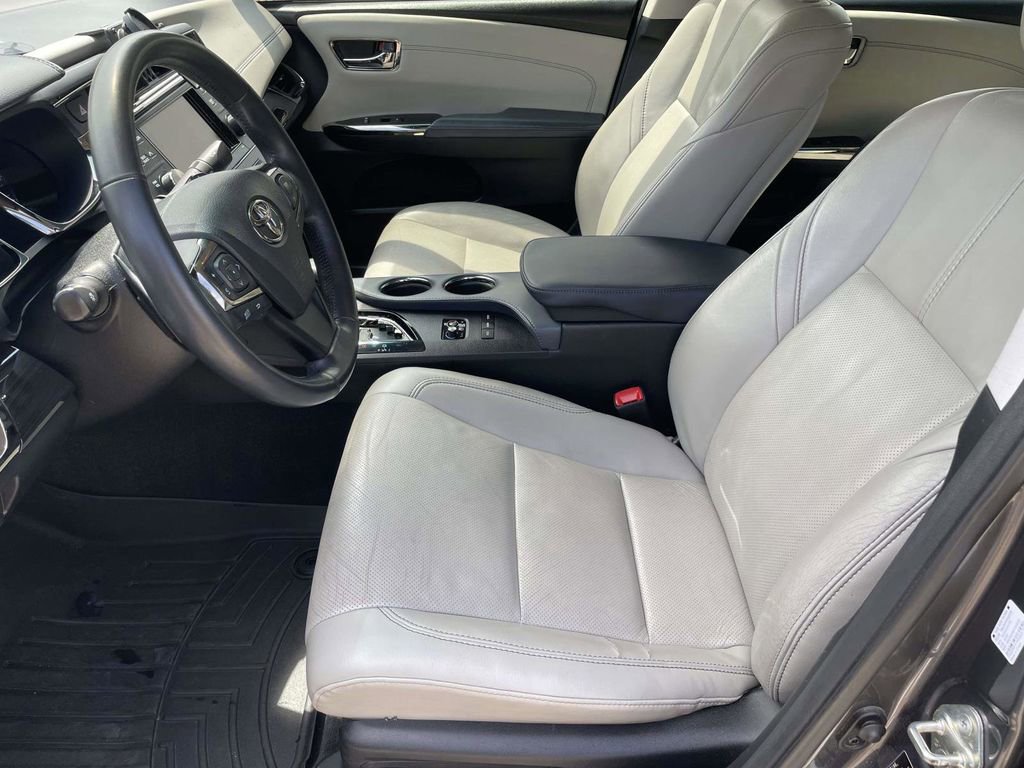 Used 2013 Toyota Avalon Limited FWD image 13