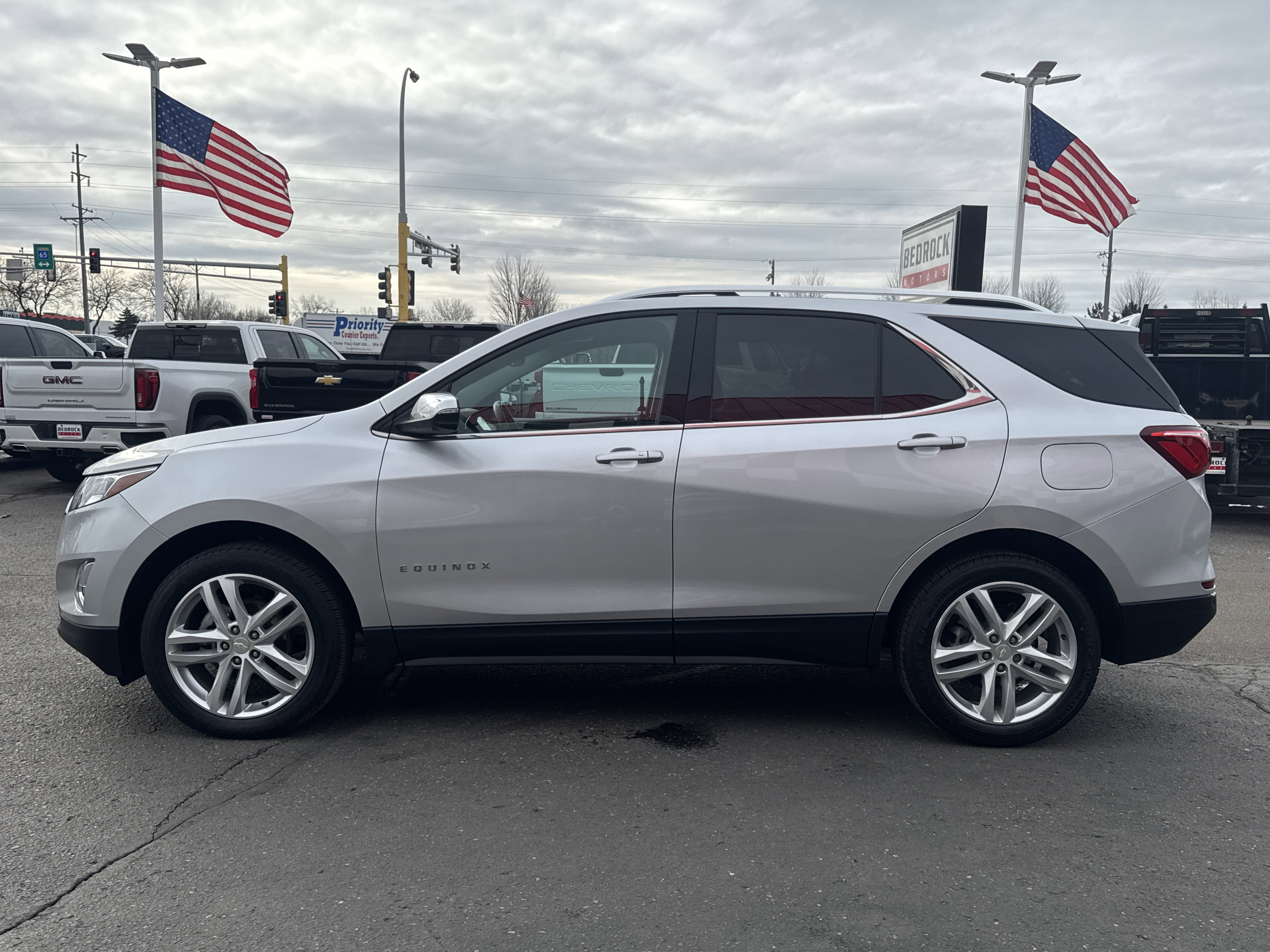 Used 2021 Chevrolet Equinox Premier AWD/4WD image 4
