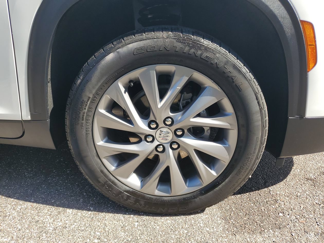 Used 2026 Buick Enclave Preferred FWD image 5