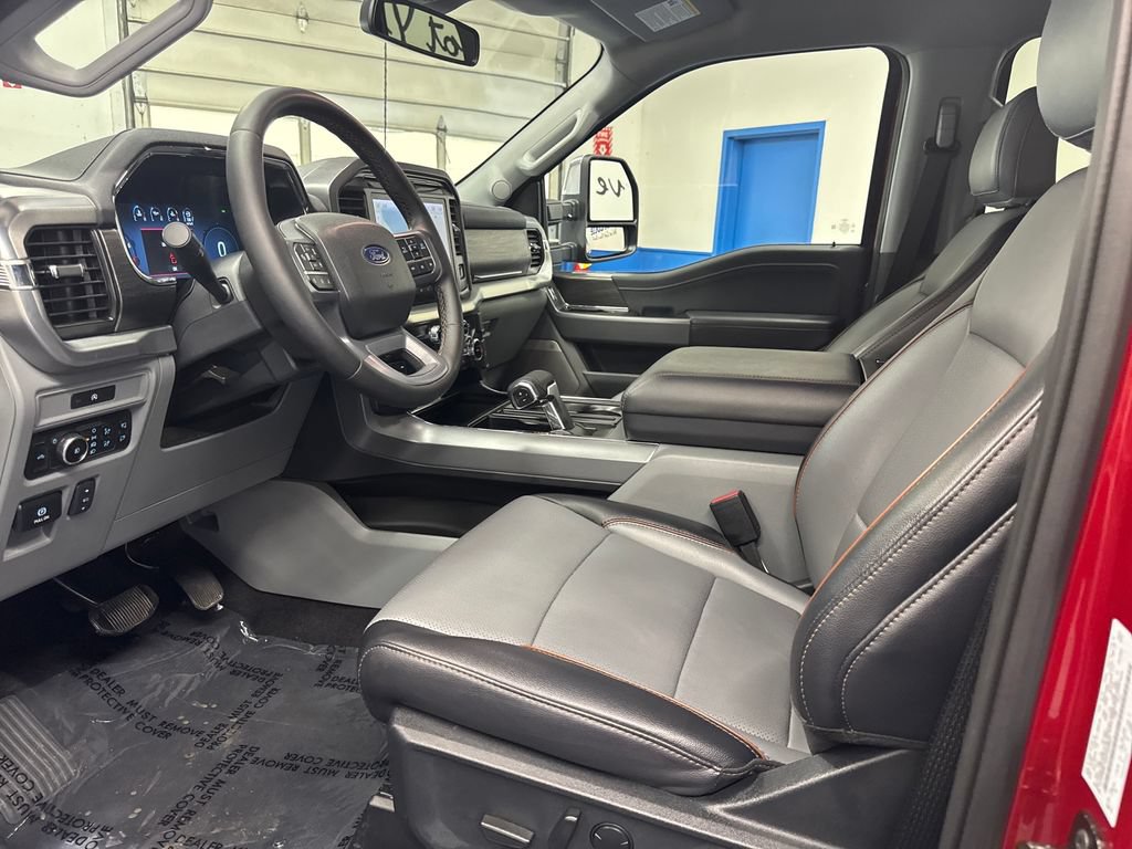 Used 2025 Ford F150 Lariat w/ Equipment Group 501A Mid AWD/4WD image 13