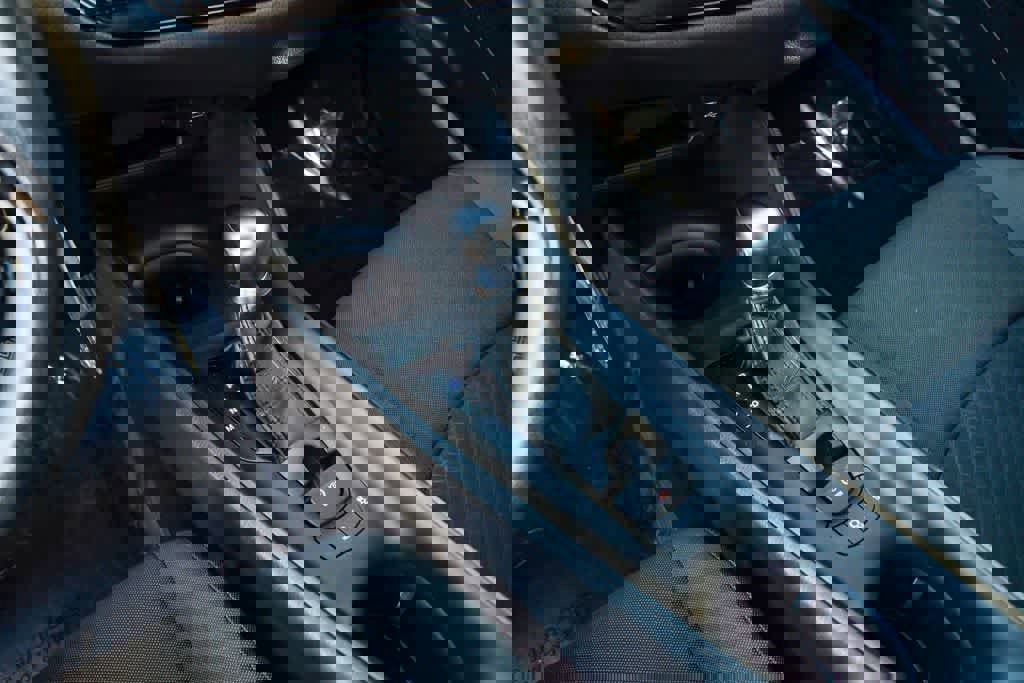 Used 2020 Toyota C-HR LE image 19