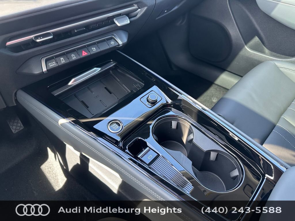 New 2026 Audi Q3 quattro 2.0T AWD/4WD image 30