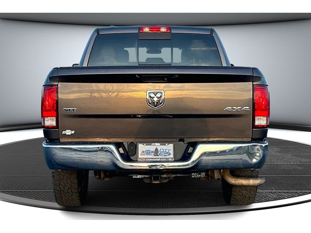 Used 2017 RAM 1500 Classic SLT image 5