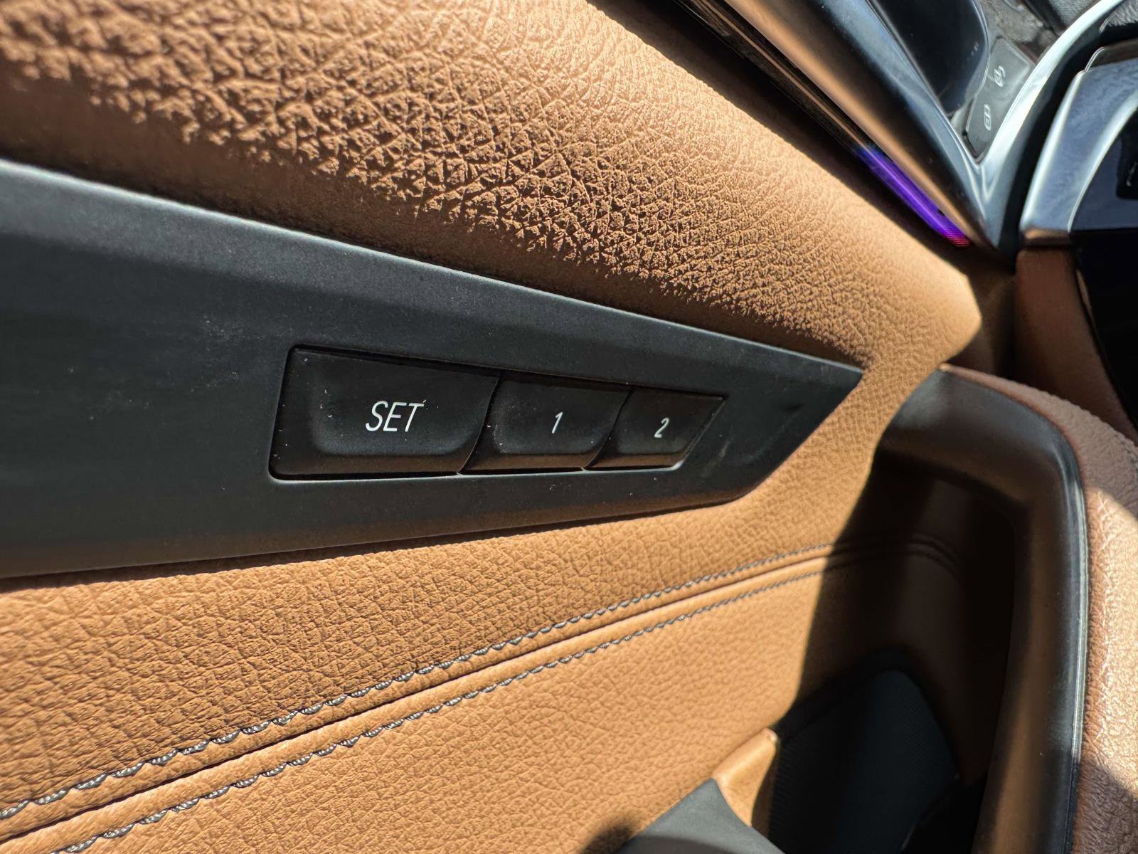 Used 2022 BMW 530i xDrive w/ M Sport Package image 24