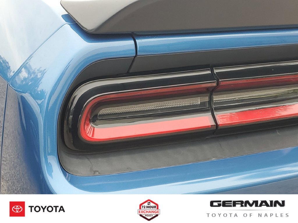 Used 2023 Dodge Challenger SXT RWD image 17
