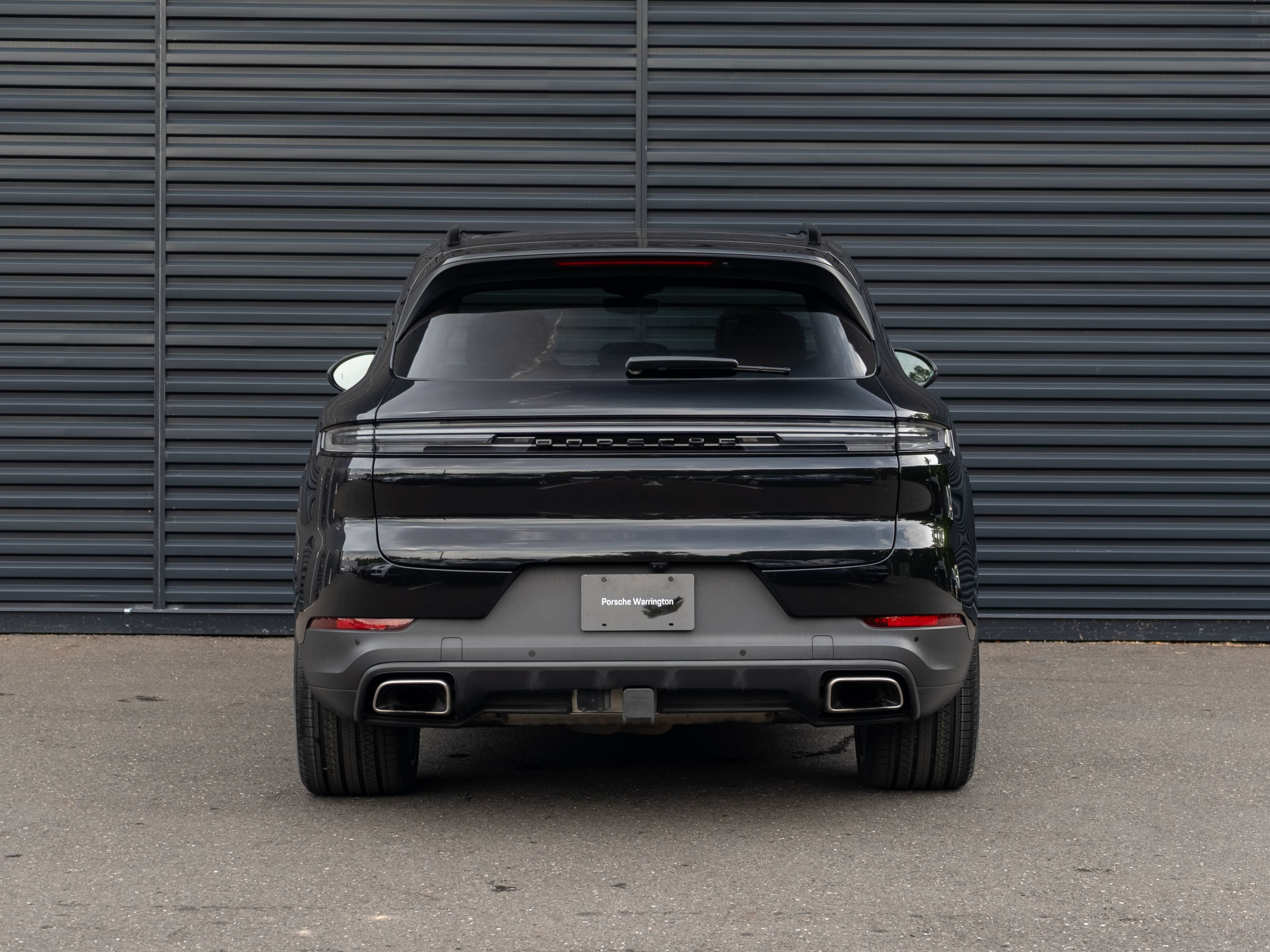 Certified 2024 Porsche Cayenne AWD/4WD image 7