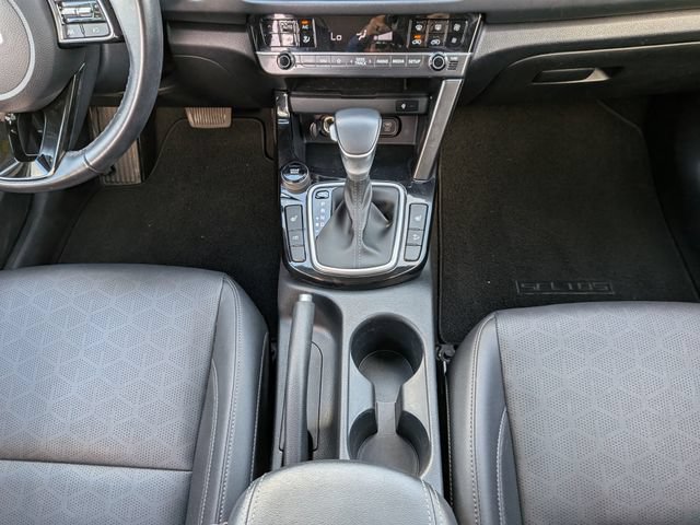Certified 2024 Kia Seltos EX FWD image 20