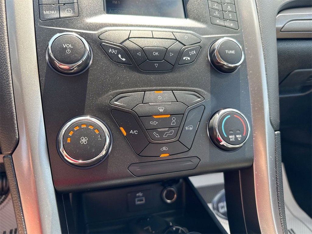 Used 2019 Ford Fusion S image 15