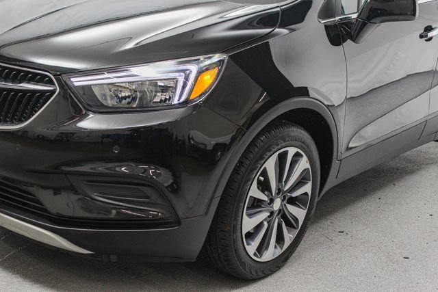 Used 2022 Buick Encore Preferred w/ Safety Package II FWD image 5