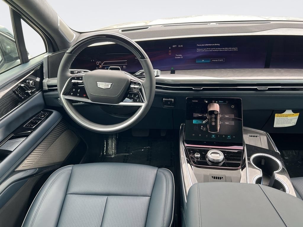New 2026 Cadillac Escalade IQ Luxury 2 AWD/4WD image 11