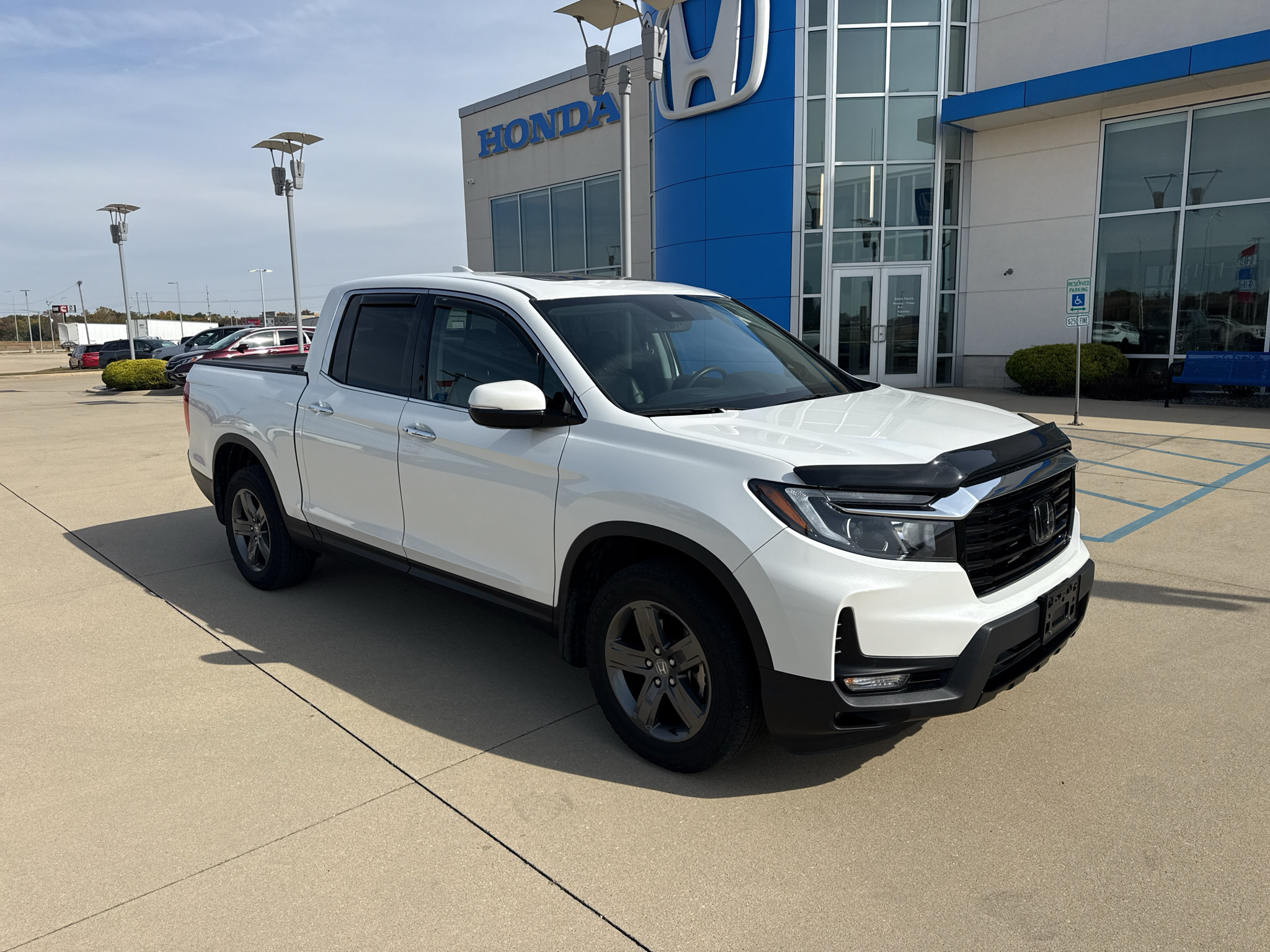 Used 2022 Honda Ridgeline RTL-E image 3
