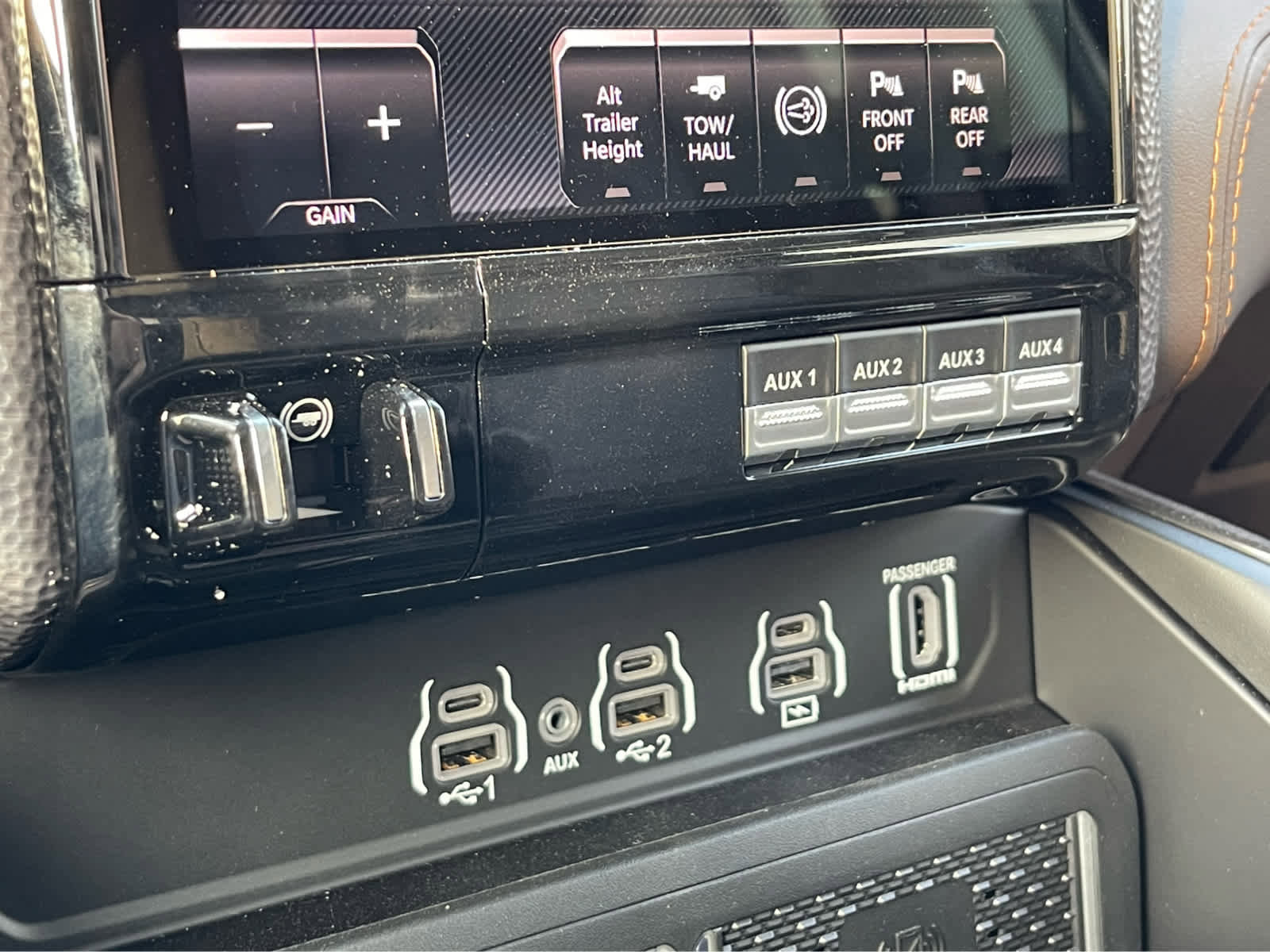 New 2026 RAM 3500 Limited image 18