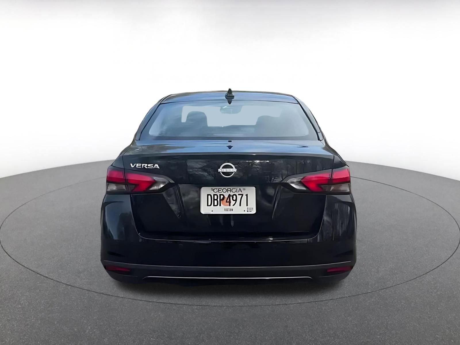 Used 2025 Nissan Versa SV FWD image 12