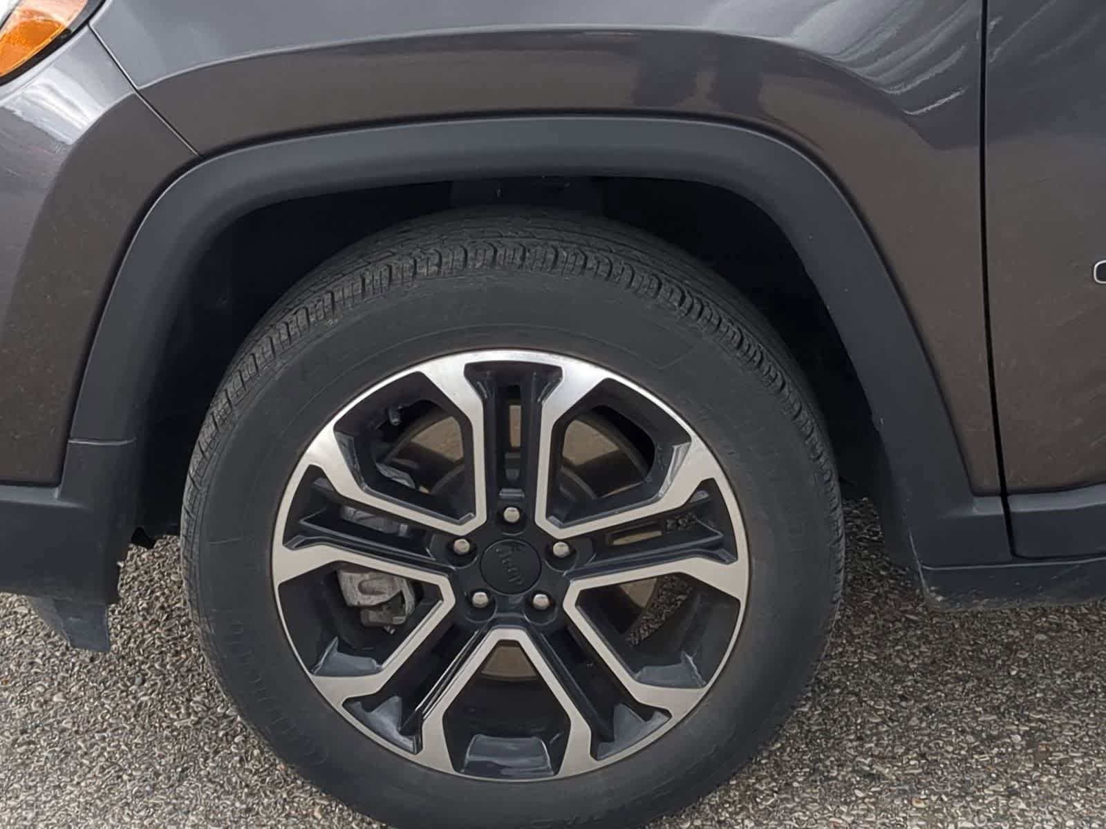 Used 2023 Jeep Compass Limited AWD/4WD image 14