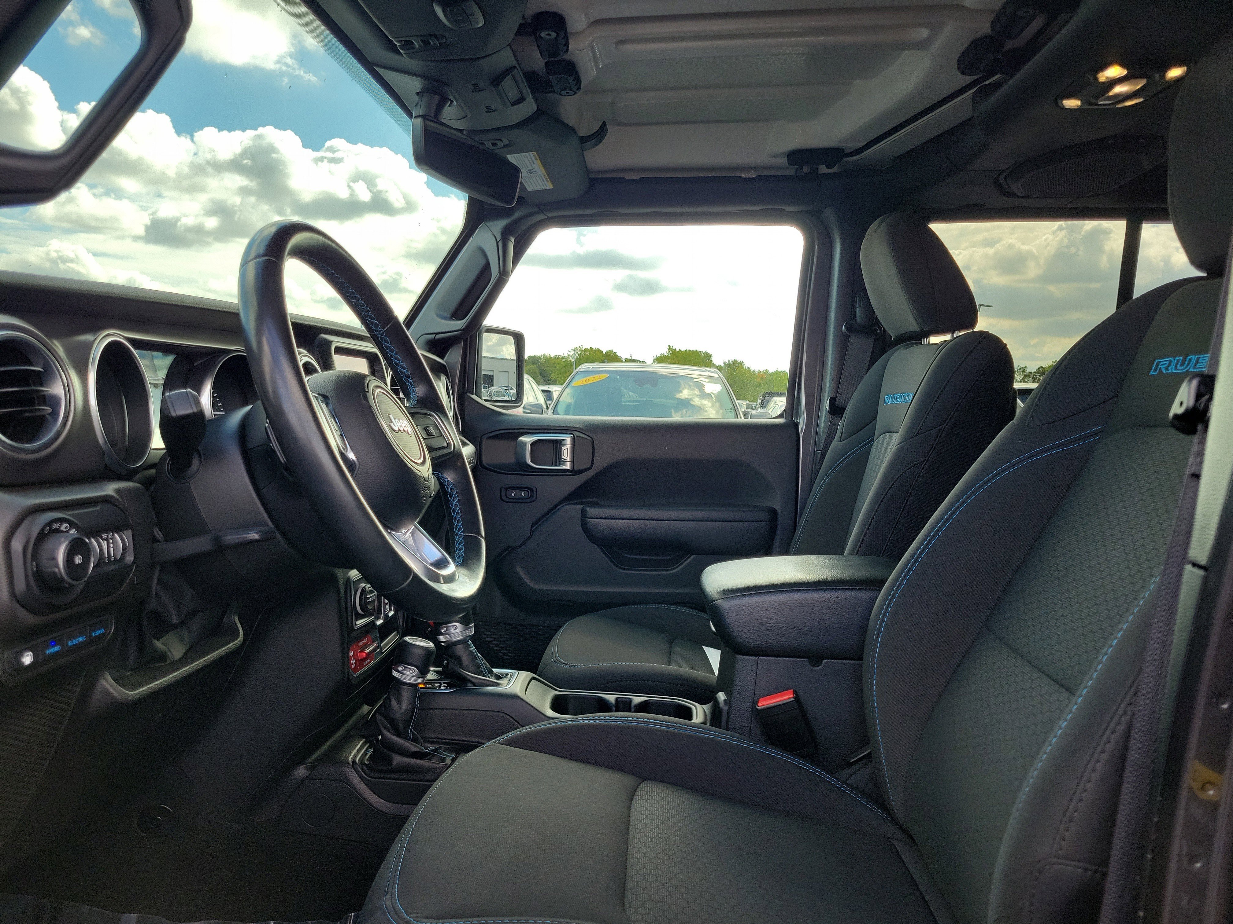 Used 2022 Jeep Wrangler Unlimited Rubicon image 15