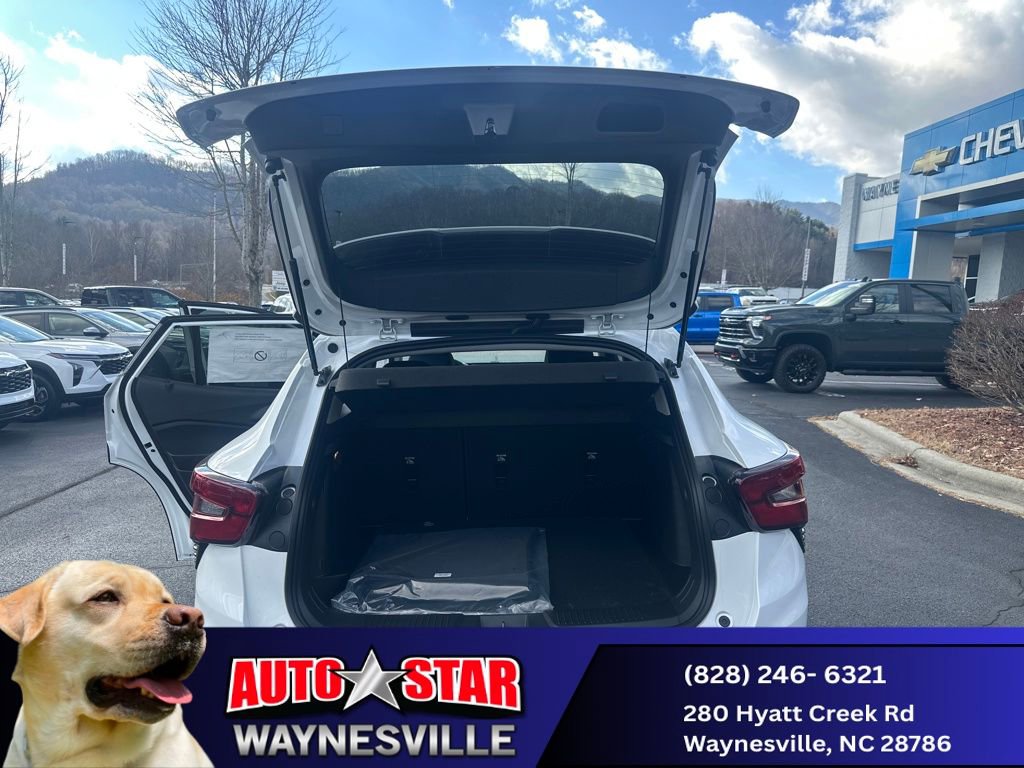 New 2025 Chevrolet Trax LT w/ LT Convenience Package image 42