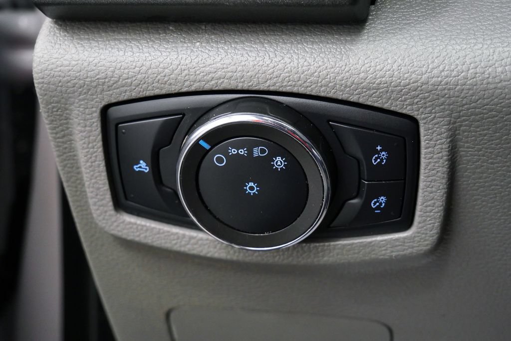 Used 2020 Ford F250 XL w/ Power Equipment Group AWD/4WD image 25
