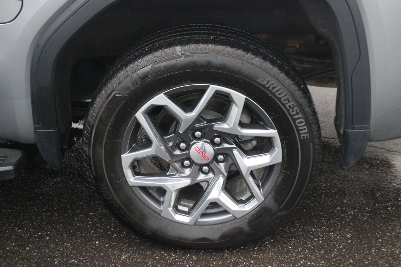 Used 2023 GMC Sierra 1500 SLT image 43