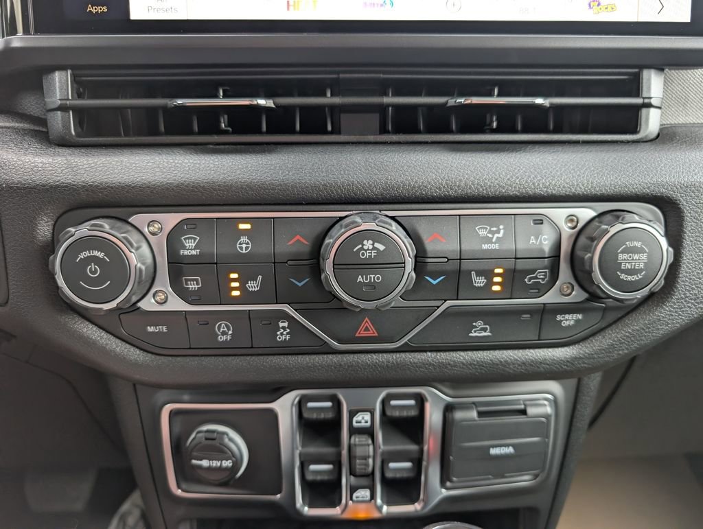 New 2026 Jeep Wrangler Sport S image 27