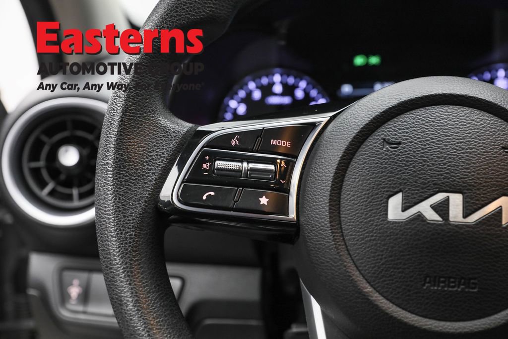 Used 2023 Kia Forte LXS image 15