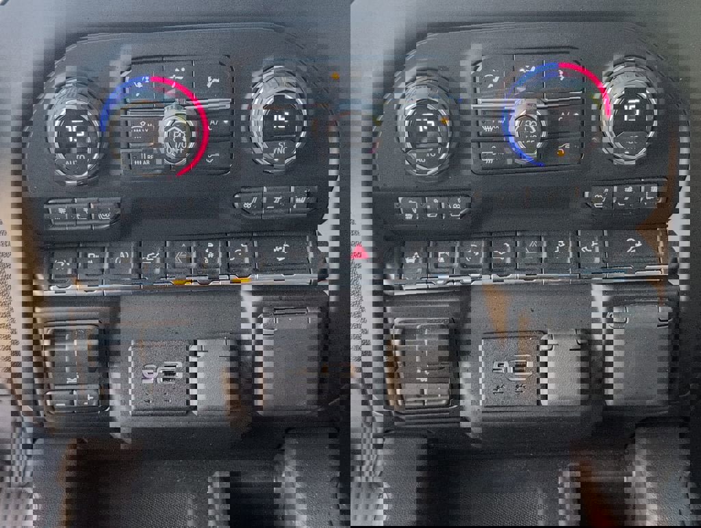 Certified 2022 Chevrolet Silverado 1500 LTZ w/ LTZ Premium Package image 20