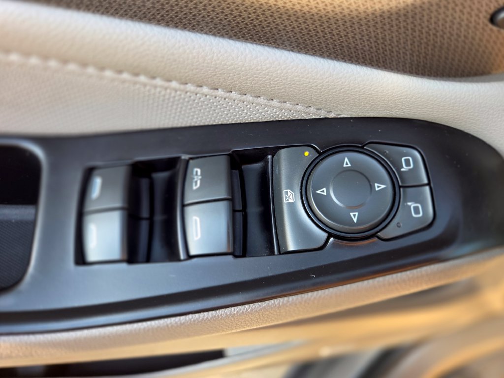 Used 2019 Chevrolet Traverse Premier w/ LPO, Cargo Package AWD/4WD image 31