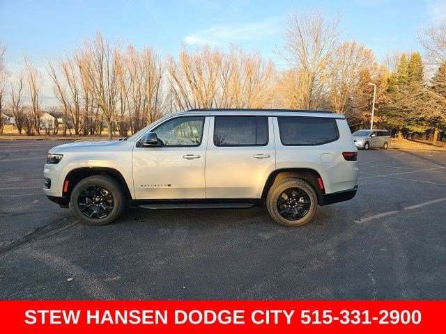 Used 2023 Jeep Wagoneer Series II image 1