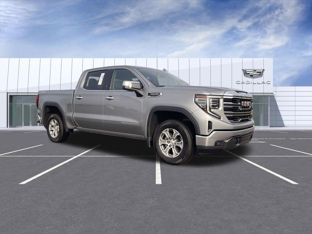 Used 2025 GMC Sierra 1500 SLT image 2