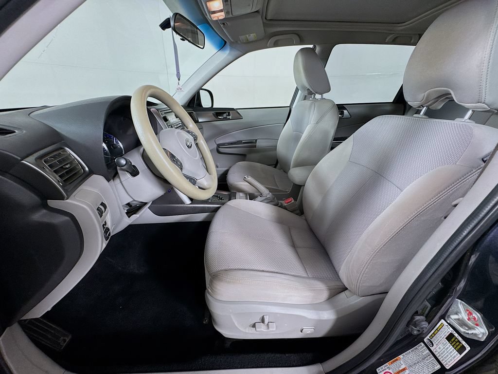 Used 2012 Subaru Forester 2.5X Premium w/ All-Weather Pkg AWD/4WD image 23