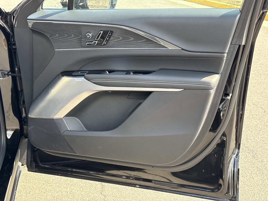 Used 2024 Cadillac Lyriq Luxury w/ LPO, Floor Liner Package image 10