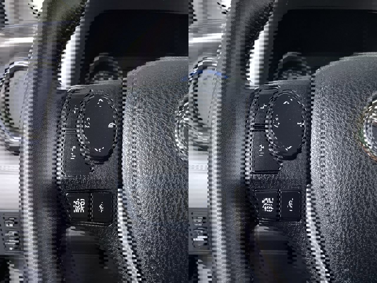 Used 2018 Toyota RAV4 XLE image 27