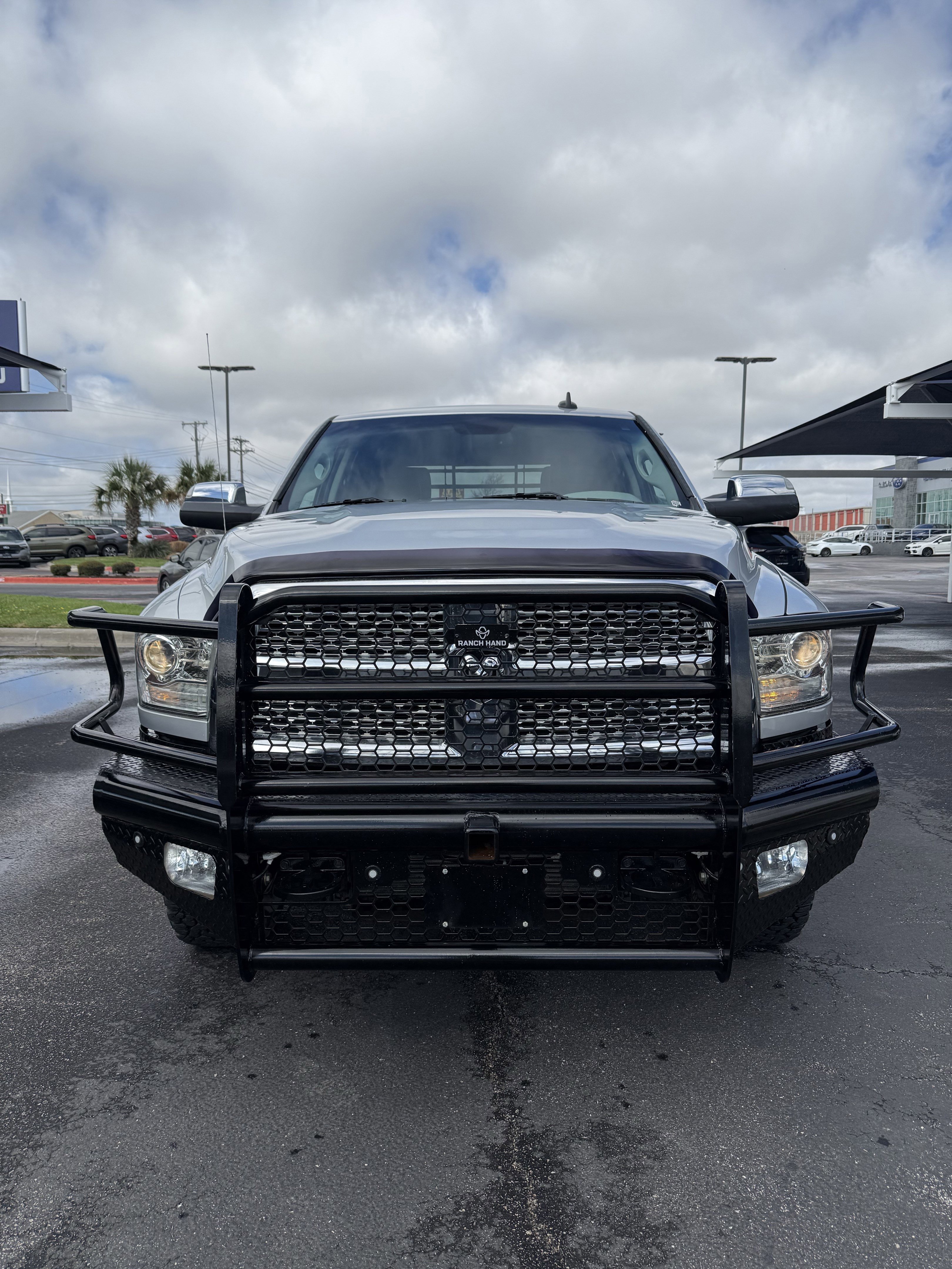 Used 2017 RAM 2500 Laramie image 2
