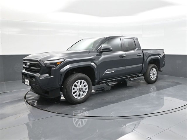 New 2025 Toyota Tacoma SR5