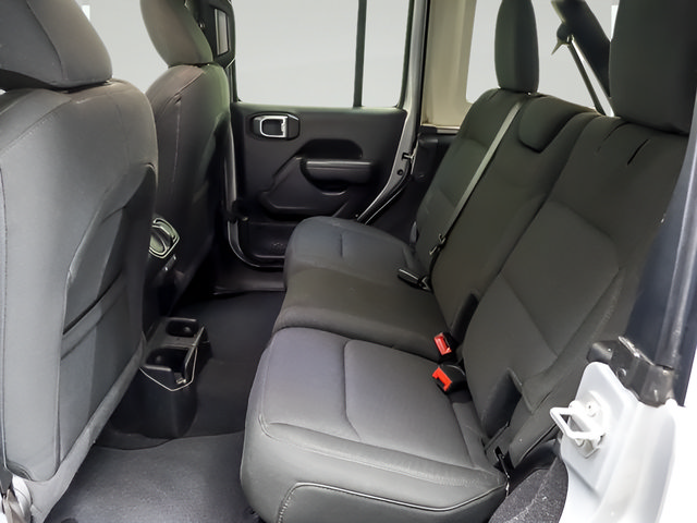 Used 2023 Jeep Wrangler Unlimited Sport AWD/4WD image 10