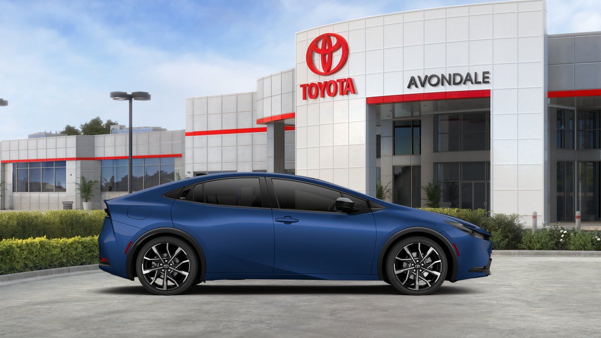 New 2027 Toyota Prius Plug-In Hybrid FWD image 12