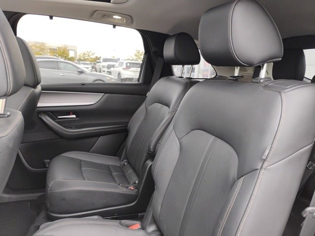 Used 2024 MAZDA CX-90 3.3 Turbo w/ Premium Package image 12