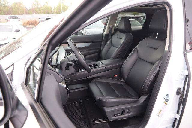 Used 2025 Nissan Murano SL AWD/4WD image 9
