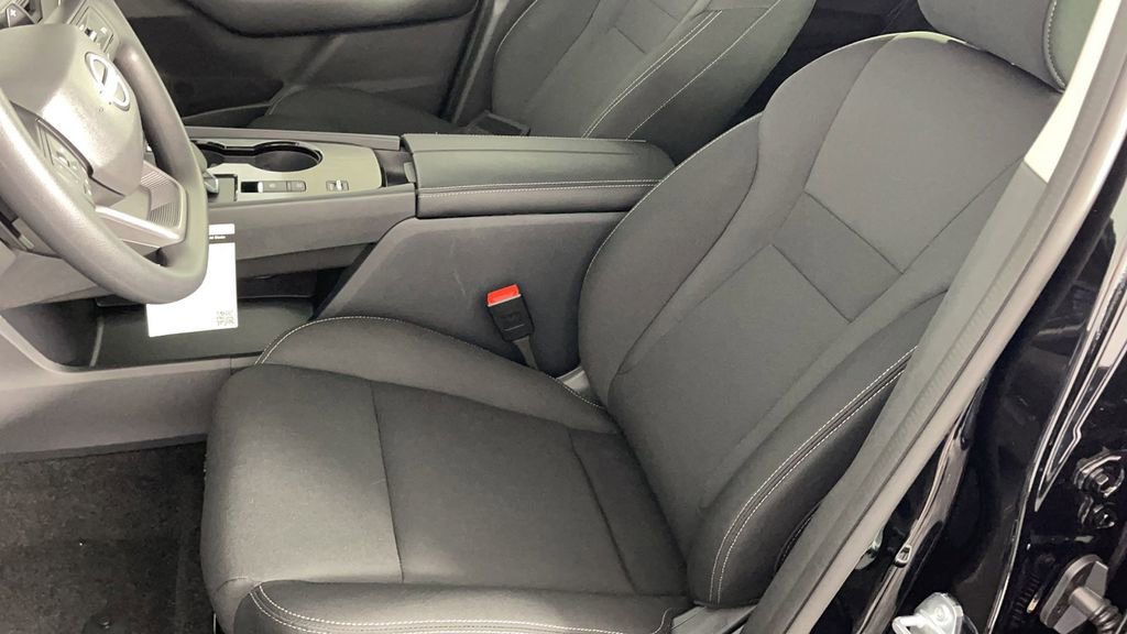 New 2025 Nissan Rogue S image 47