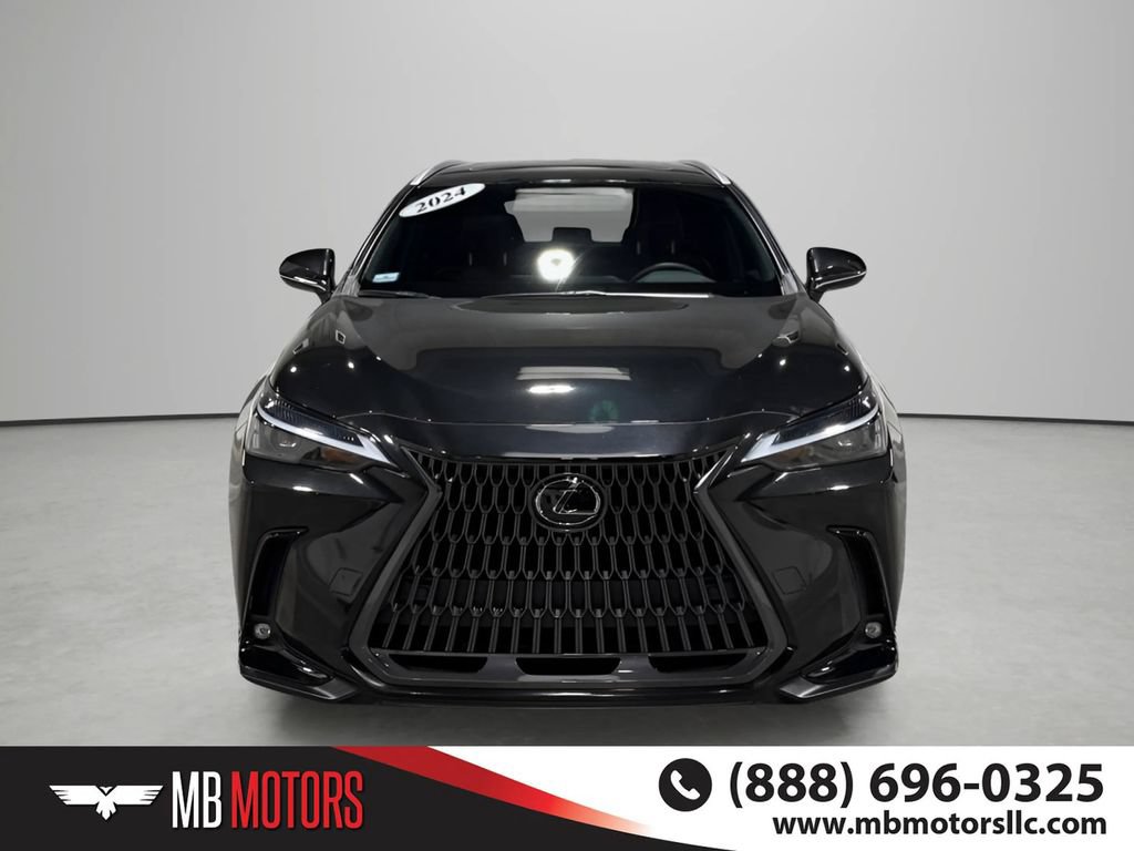 Used 2024 Lexus NX 250 FWD image 2