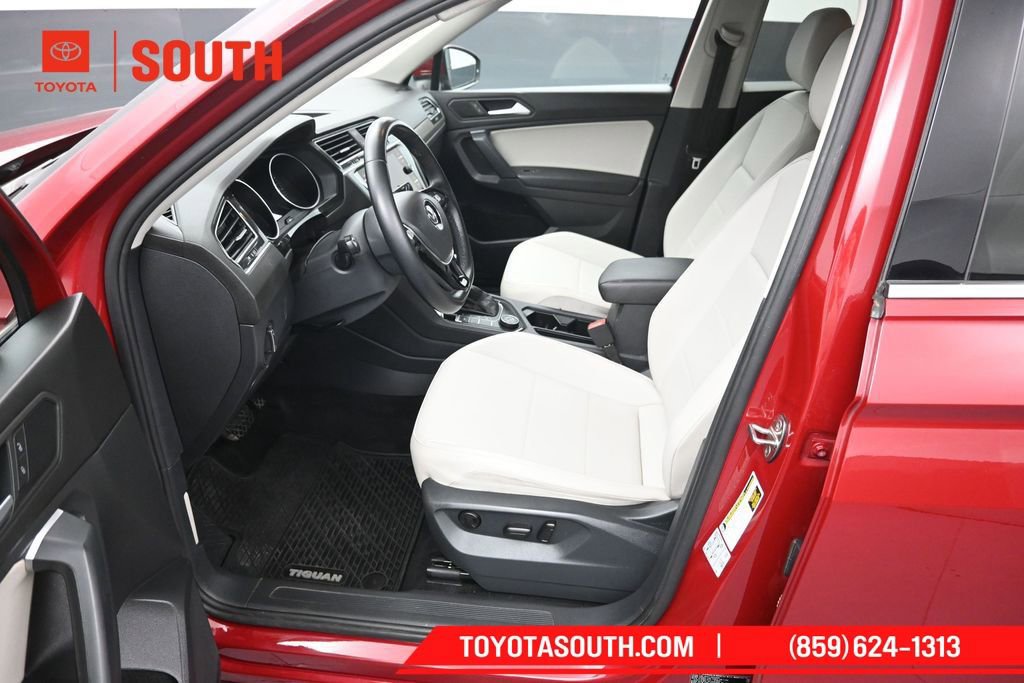 Used 2019 Volkswagen Tiguan SE AWD/4WD image 9