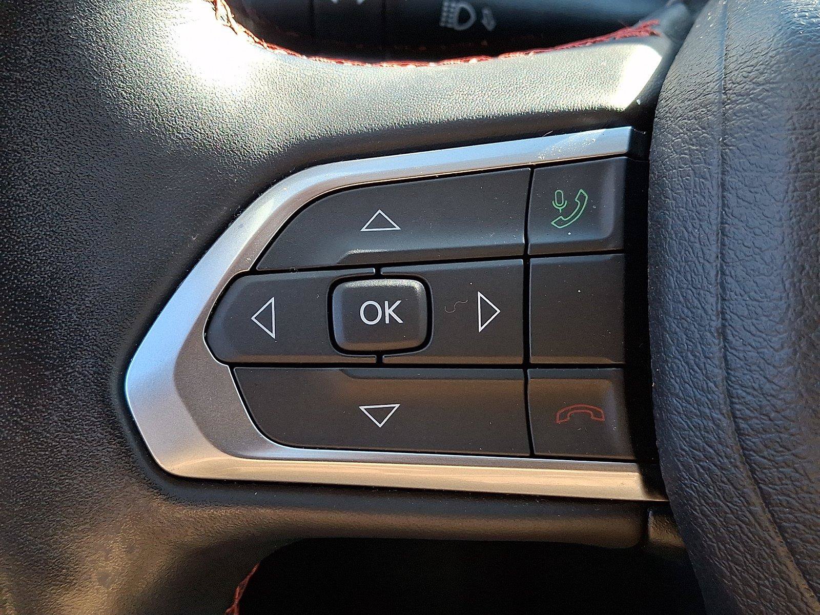 Used 2022 Jeep Compass Trailhawk w/ Trailhawk Convenience Group AWD/4WD image 21
