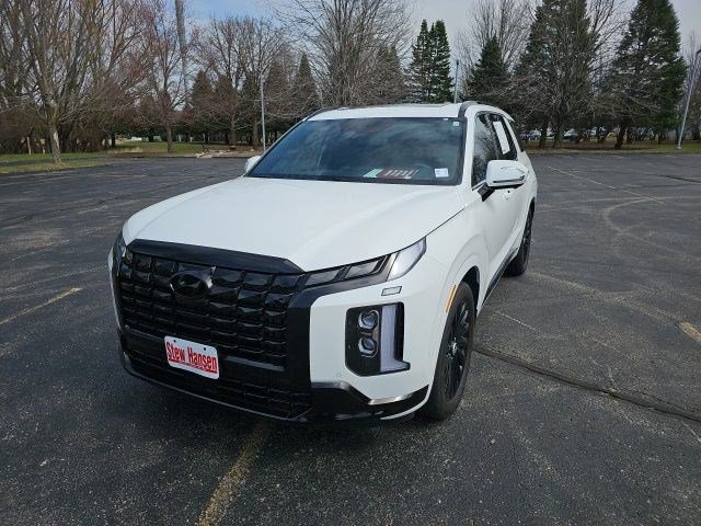 Used 2025 Hyundai Palisade Calligraphy image 2