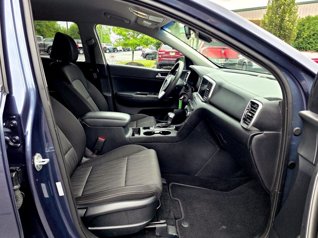Used 2021 Kia Sportage LX FWD image 40