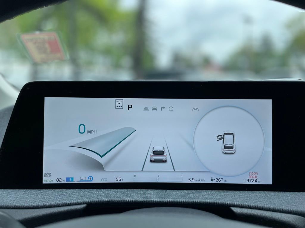 Used 2024 Kia EV6 Wind w/ Wind Technology Package AWD/4WD image 12