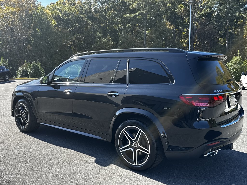 Certified 2025 Mercedes-Benz GLS 450 4MATIC w/ AMG Line Exterior image 5